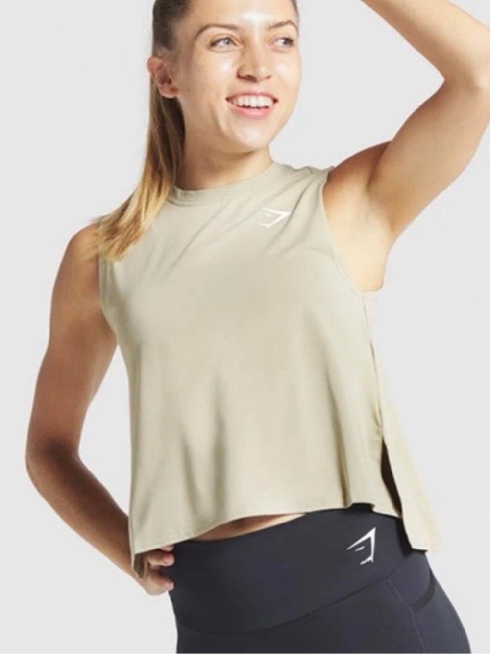 Gymshark Women’s Sleeveless Crop Tank in Light Beige